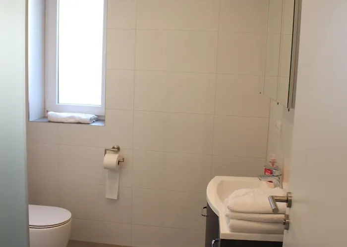 Διαμέρισμα Mit Kueche, 2 Einzelbetten, Dusche, Parkplatz, Schnellem Internet, Ada7