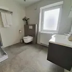 Mit Kueche, 2 Einzelbetten, Dusche, Parkplatz, Schnellem Internet, Ada7 דירה